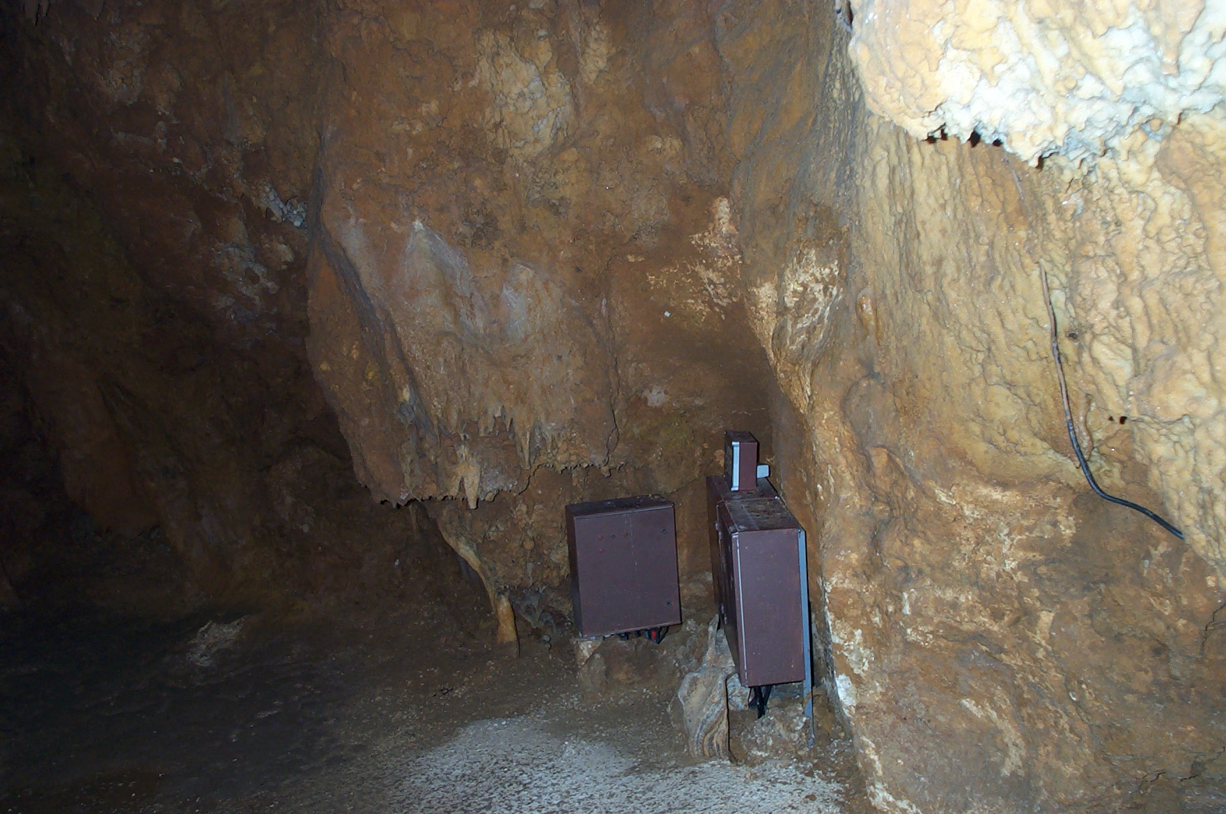 Installation technique — Grotte de villars
