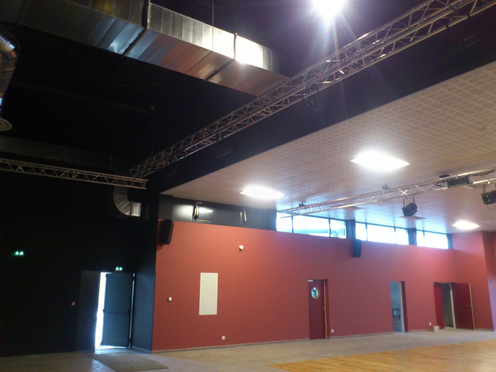Installation technique — Salle culturelle du Buisson-de-Cadouin