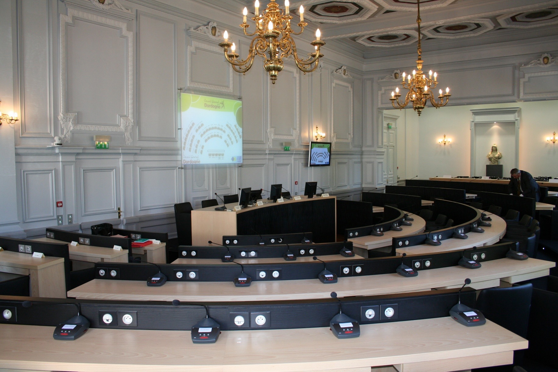 Salle des délibérations du Conseil Général de la Dordogne