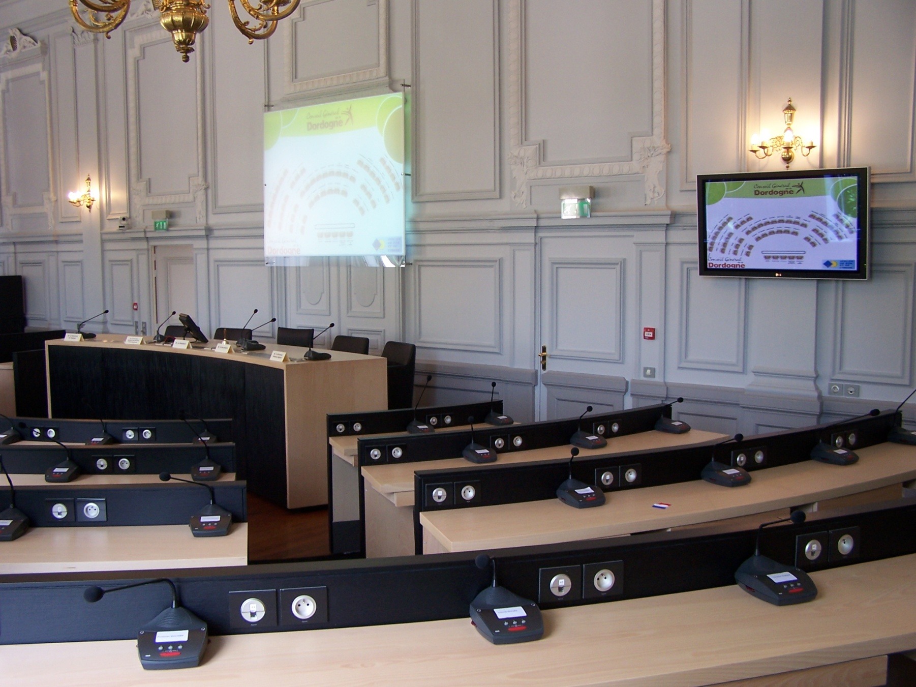 Salle des délibérations du Conseil Général de la Dordogne — Le projet — étape 3
